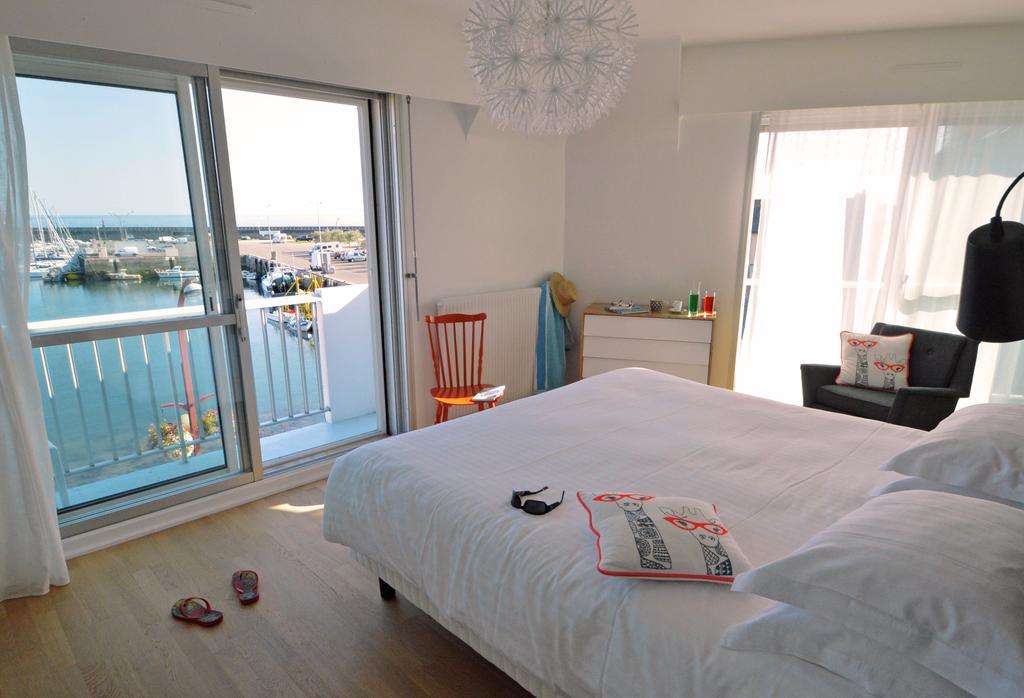 Logis Hotel Du Port Plobannalec-Lesconil Bagian luar foto